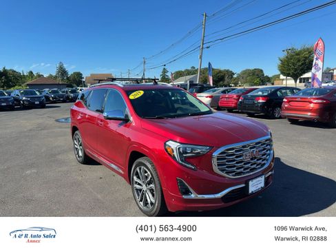 Used 2019 GMC Terrain Denali w/ Advanced Safety Package AWD/4WD image 1