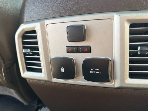 Used 2019 Ford F250 King Ranch w/ King Ranch Ultimate Package AWD/4WD image 16