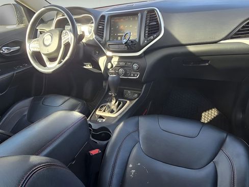 Used 2016 Jeep Cherokee Trailhawk w/ Comfort/Convenience Group image 27