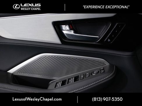 Used 2023 Acura MDX FWD w/ Technology Package image 39