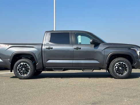 New 2026 Toyota Tundra SR5 image 3