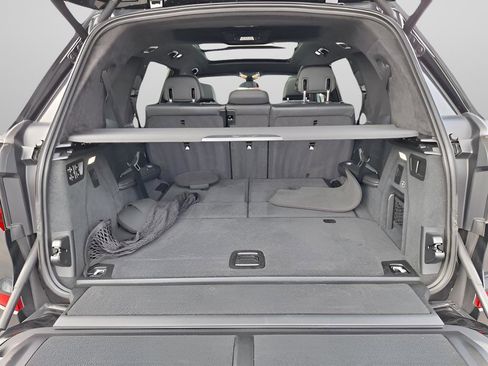 Used 2021 BMW X7 xDrive40i w/ M Sport Package image 27