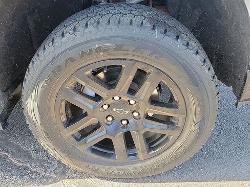 Used 2024 Chevrolet Silverado 1500 LT Trail Boss w/ LT Trail Boss Premium Package image 7