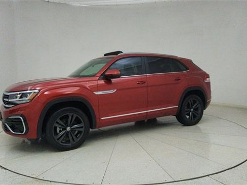 Used 2021 Volkswagen Atlas Cross Sport SE w/ Panoramic Sunroof Package image 65