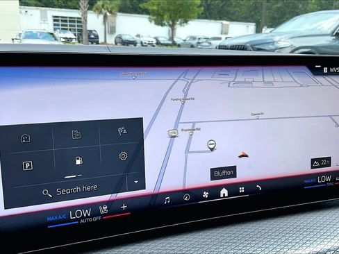 Used 2026 BMW M440i Convertible RWD image 37