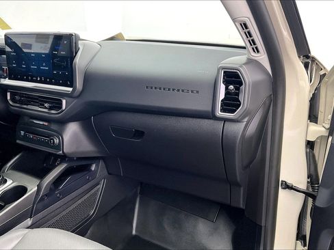 Used 2025 Ford Bronco Sport Badlands AWD/4WD image 15
