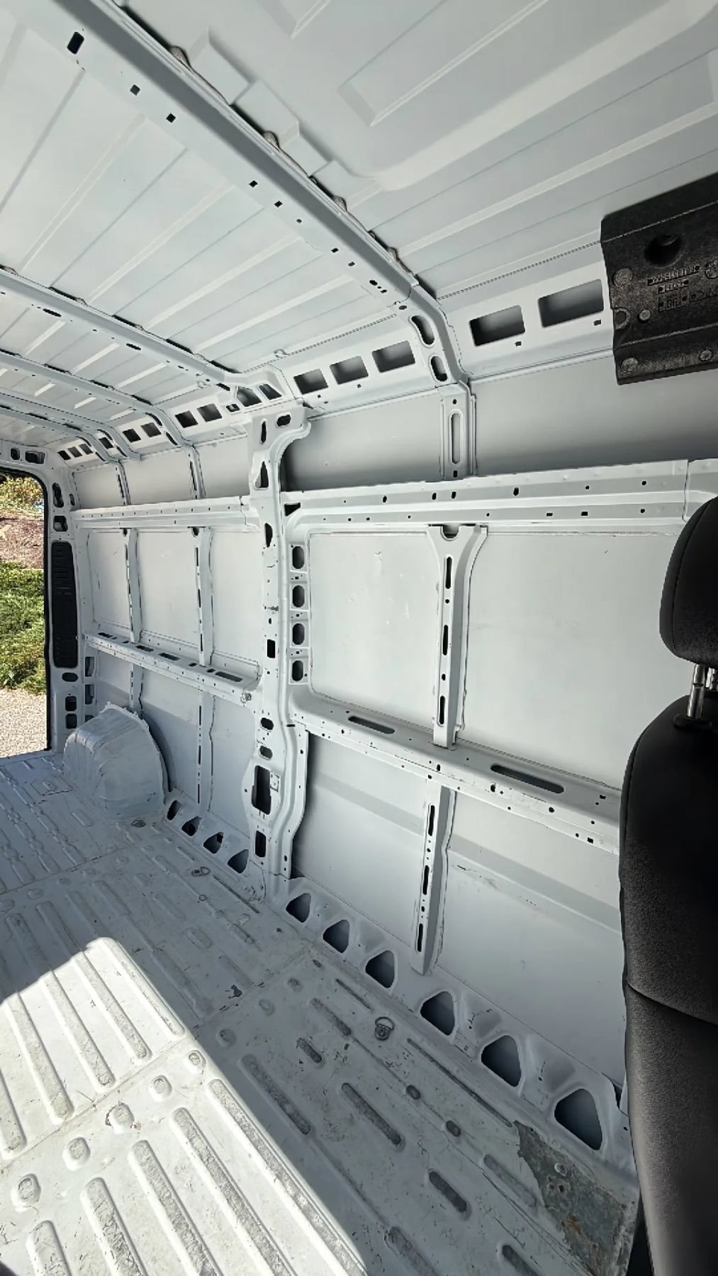Used 2023 RAM ProMaster 2500 FWD image 45