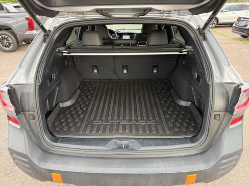 Used 2022 Subaru Outback Wilderness AWD/4WD image 32
