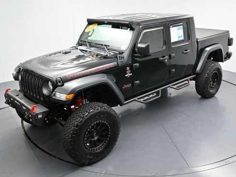 Used 2020 Jeep Gladiator Rubicon AWD/4WD image 39