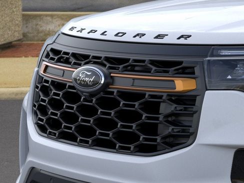 New 2026 Ford Explorer Tremor AWD/4WD image 17