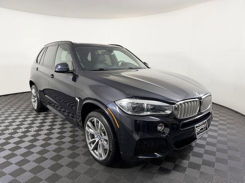Used 2015 BMW X5 xDrive50i AWD/4WD image 6
