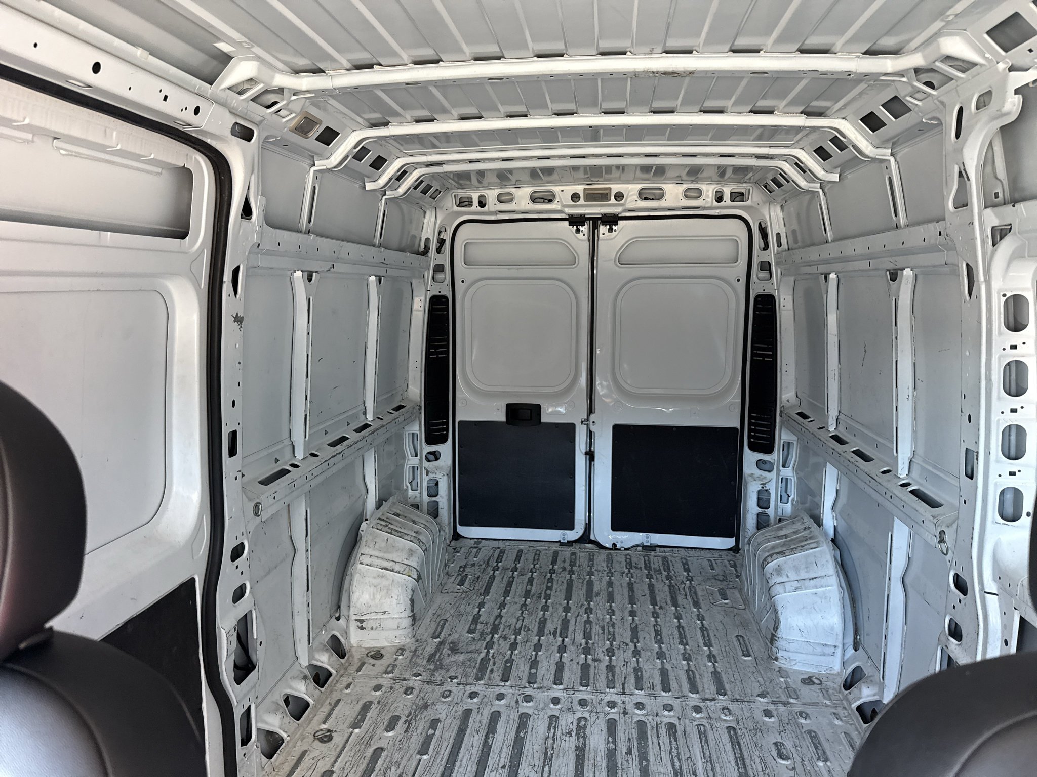 Used 2023 RAM ProMaster 2500 FWD image 18