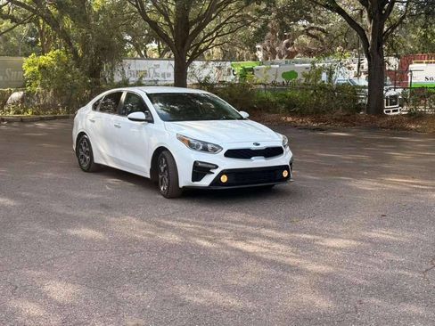 Used 2021 Kia Forte LXS image 1