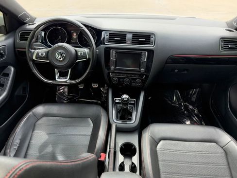 Used 2016 Volkswagen Jetta GLI SEL FWD image 13