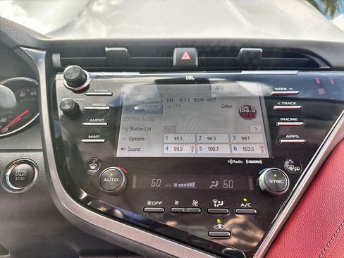 Used 2020 Toyota Camry XSE image 30