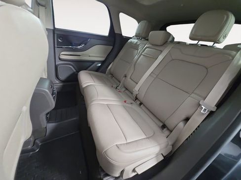 Used 2020 Lincoln Corsair Reserve w/ Equipment Group 202A image 13