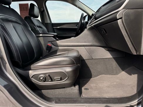 Certified 2023 Jeep Grand Cherokee Limited image 24