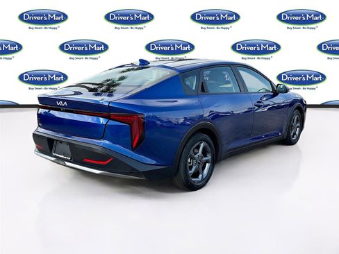 Used 2025 Kia K4 LXS image 7