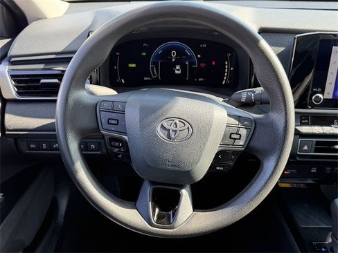 Certified 2025 Toyota Camry LE image 13