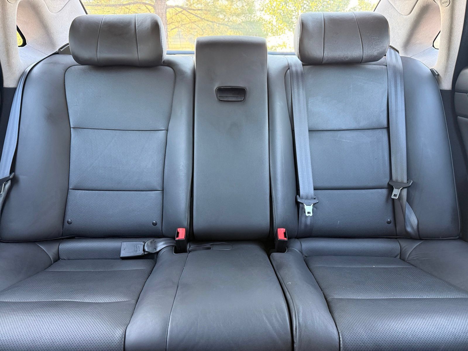 Used 2014 Hyundai Equus Signature RWD image 42