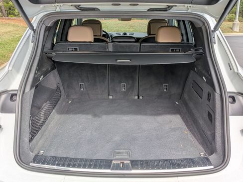 Certified 2026 Porsche Cayenne S AWD/4WD image 28