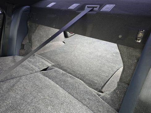 Used 2014 Chrysler 300 S image 30