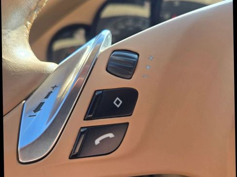 Used 2011 Porsche Panamera image 22