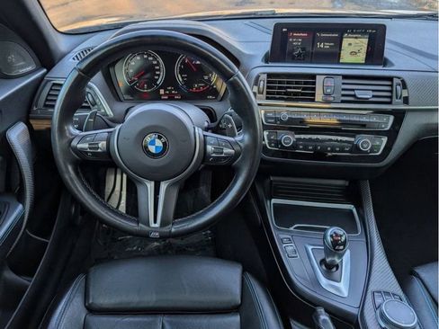 Used 2018 BMW M2 image 21
