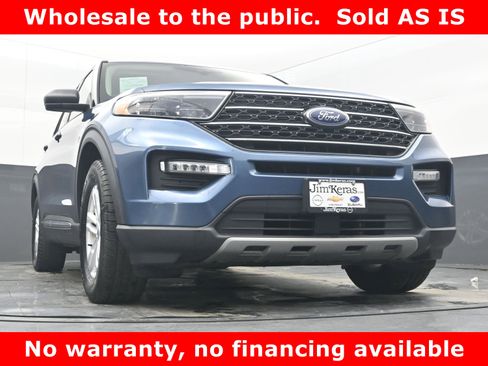 Used 2020 Ford Explorer XLT w/ Equipment Group 202A image 19