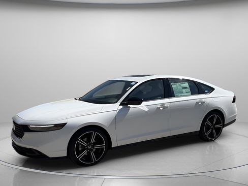 New 2026 Honda Accord SE image 2