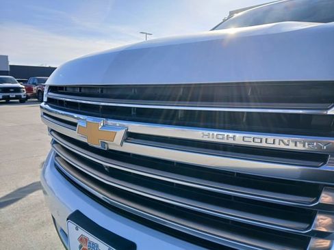 Certified 2024 Chevrolet Tahoe High Country image 38
