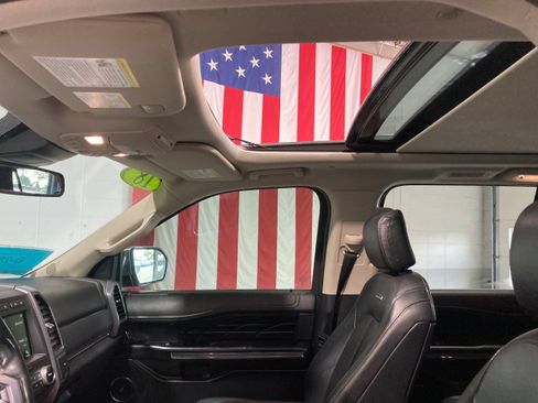 Used 2018 Ford Expedition Max Platinum AWD/4WD image 27