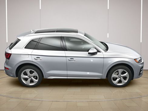 Used 2021 Audi Q5 Prestige AWD/4WD image 38