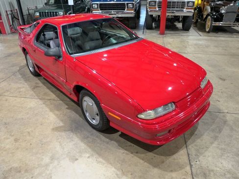Used 1992 Dodge Daytona ES FWD image 13