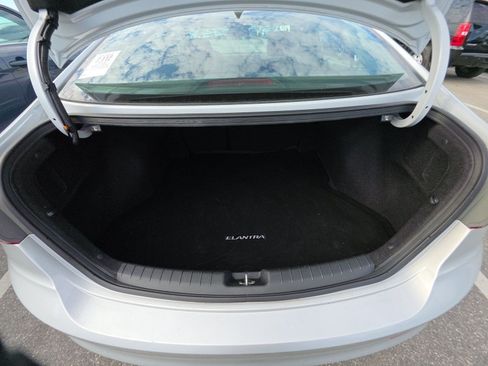 Used 2018 Hyundai Elantra Value Edition w/ Cargo Package FWD image 19