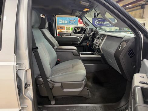 Used 2015 Ford F250 XLT w/ XLT Value Package AWD/4WD image 21