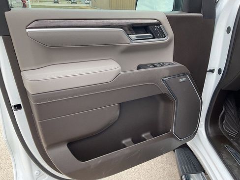 New 2026 Chevrolet Silverado 1500 LTZ w/ LTZ Premium Package image 19