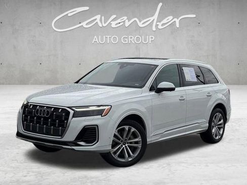 Used 2025 Audi Q7 3.0T Premium Plus AWD/4WD image 1