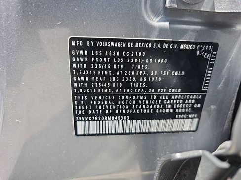 Used 2024 Volkswagen Taos SE AWD/4WD image 38