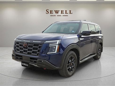 Used 2025 Nissan Armada PRO-4X image 1