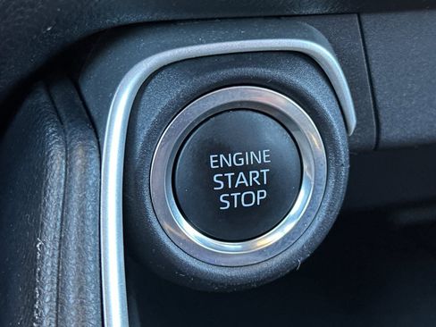 Used 2025 Toyota Grand Highlander FWD image 27