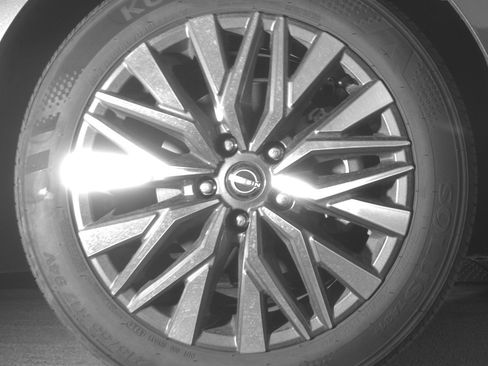 Used 2025 Nissan Altima 2.5 SV image 13