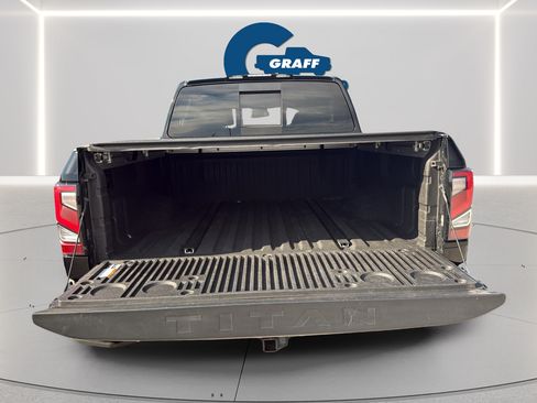 Used 2021 Nissan Titan PRO-4X w/ Pro-4x Convenience Package AWD/4WD image 25
