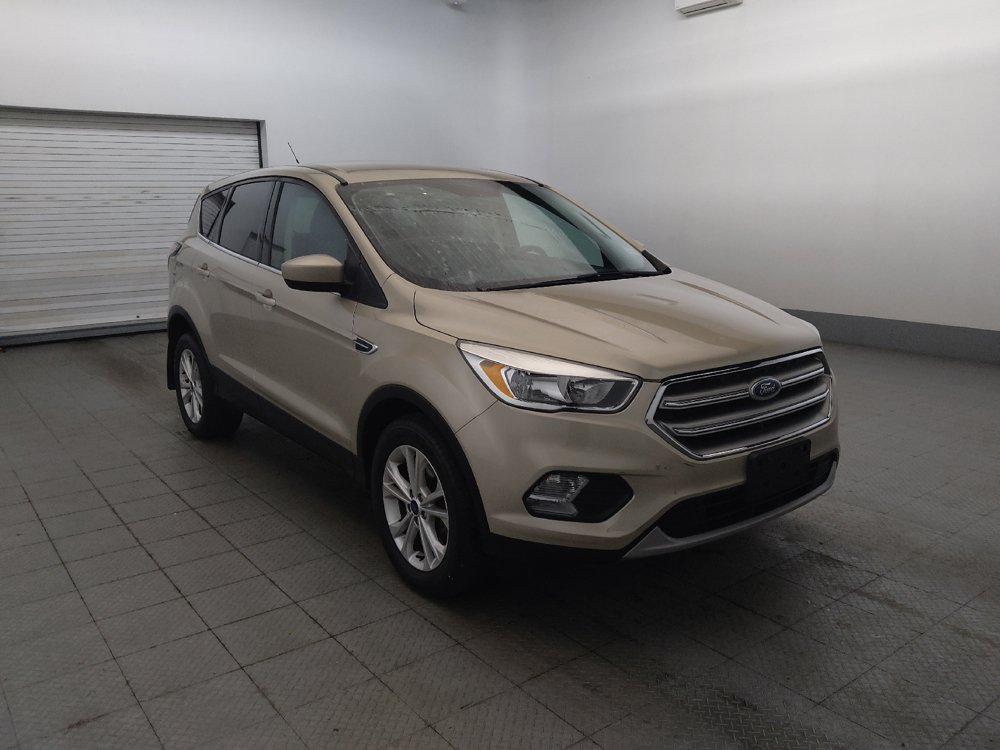 Used 2017 Ford Escape SE w/ SE Cold Weather Package AWD/4WD image 13