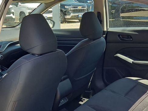 Used 2025 Nissan Altima 2.5 SV FWD image 16