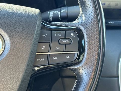 Used 2022 Toyota Mirai image 10