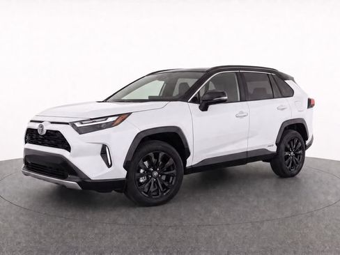 Used 2023 Toyota RAV4 XSE w/ XSE Grade Weather Package AWD/4WD image 8