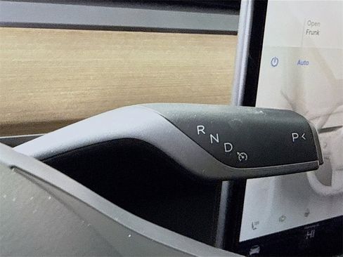 Used 2023 Tesla Model 3 Long Range image 10