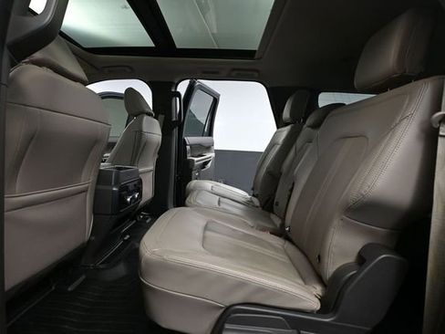 Used 2021 Ford Expedition Max Limited AWD/4WD image 40