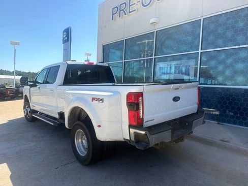 Used 2025 Ford F350 Lariat AWD/4WD image 7